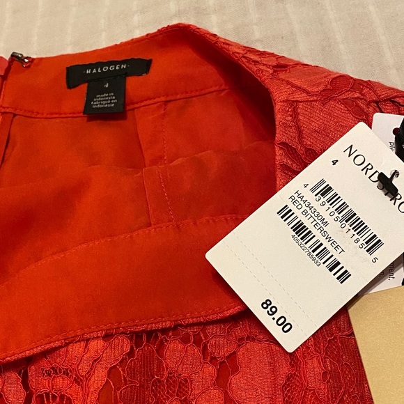 🔥CLEARANCE🔥 Halogen Lace Pencil Skirt - Picture 2 of 5